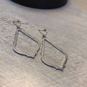 Kendra Scott Sophee silver drop earrings